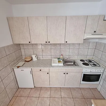 Apartment Apartman Ivan Makarska